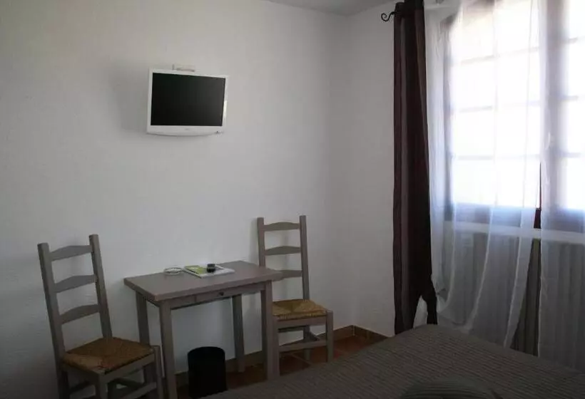 シングルデラックスルーム, Auberge Des Salles