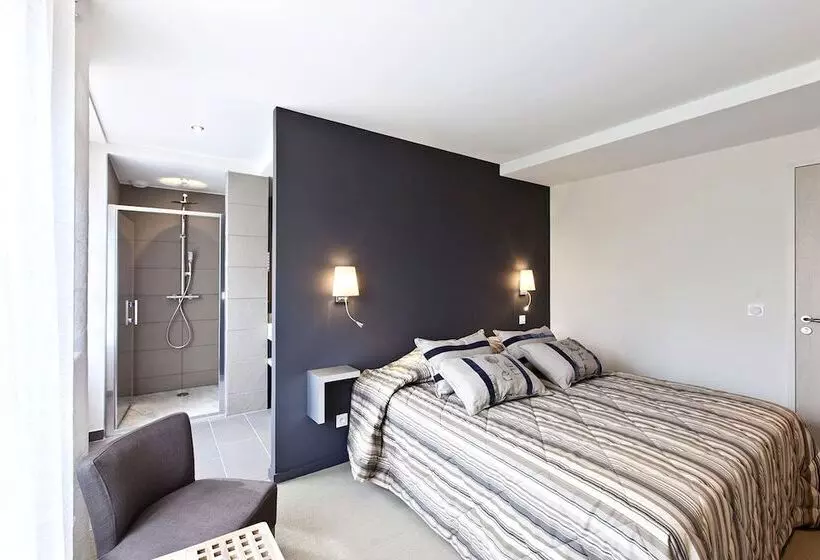 スーペリアールーム, Hostellerie Saint Germain