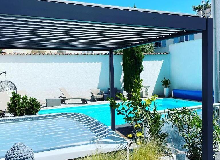 基本间, Hôtel De La Plage