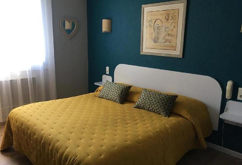 コンフォートルーム, Hôtel Le Chalet Fleuri