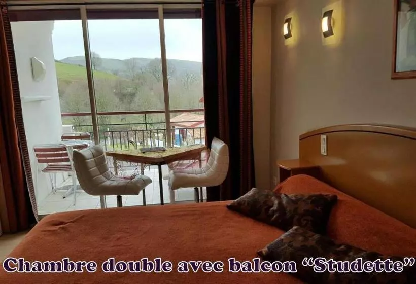 プレステージワンルーム, Hôtel Résidence Bergara