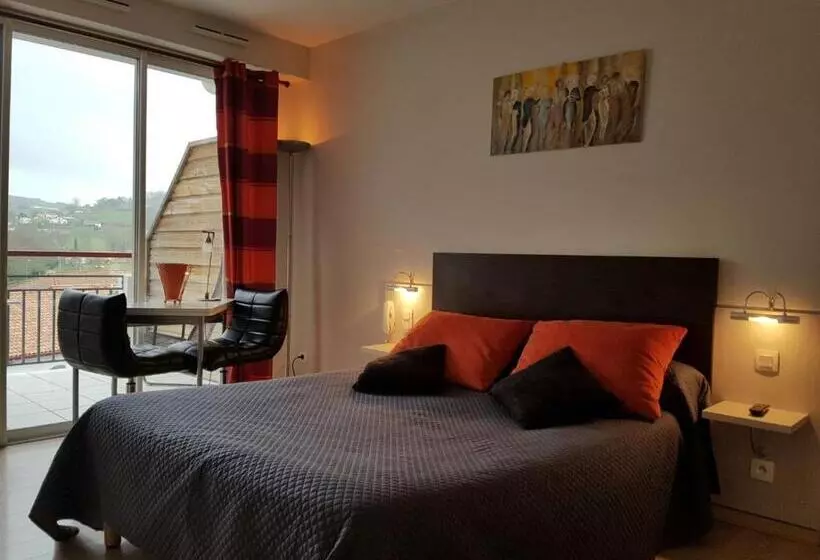 プレステージワンルーム, Hôtel Résidence Bergara