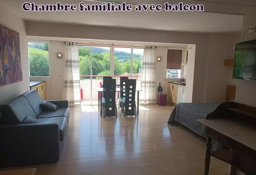 ファミリーステューディオ, Hôtel Résidence Bergara