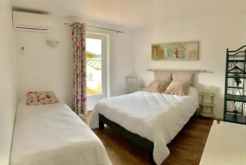 Standard-huone, Logis Hotel Restaurant L  Auberge Cigaloise