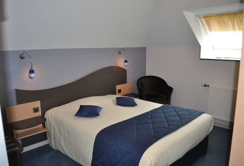 Номер Стандарт, Logis Hôtel Au Tambour