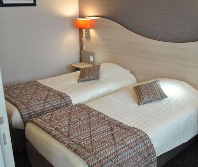 اتاق استاندارد, Logis Hôtel Au Tambour