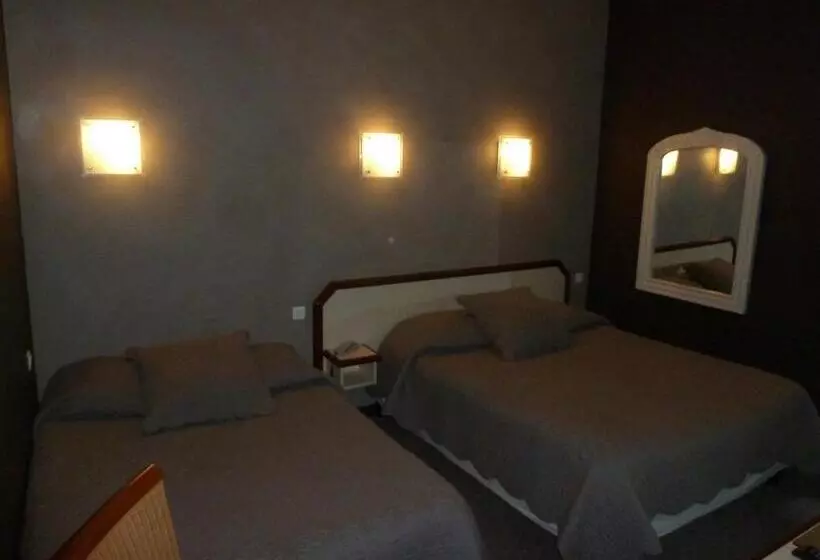 スーペリアールーム, Logis Hôtel Restaurant La Farigoule