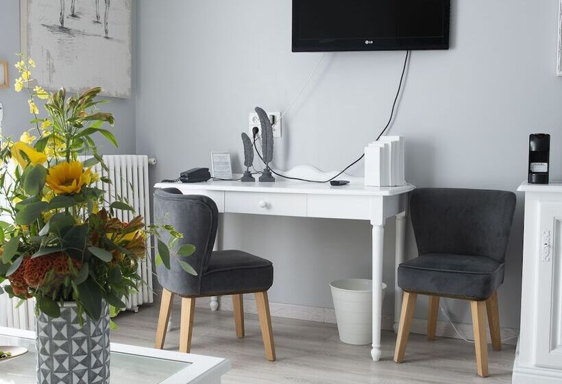 주니어 스위트, Logis Hôtels Restaurant La Mère Hamard