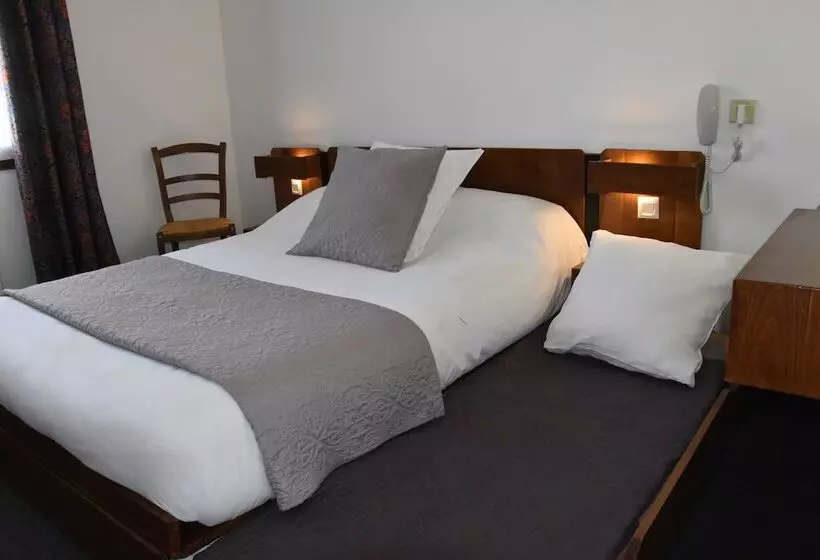 スタンダードトリプルルーム, Hôtel Le Dahu