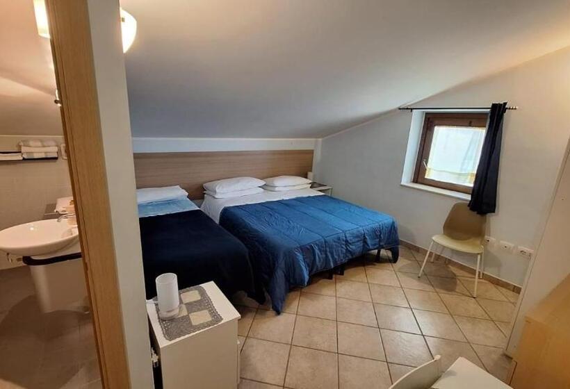 اتاق استاندارد سه نفره, B&b Villa Maria Paola Alloggi Temporanei Isernia