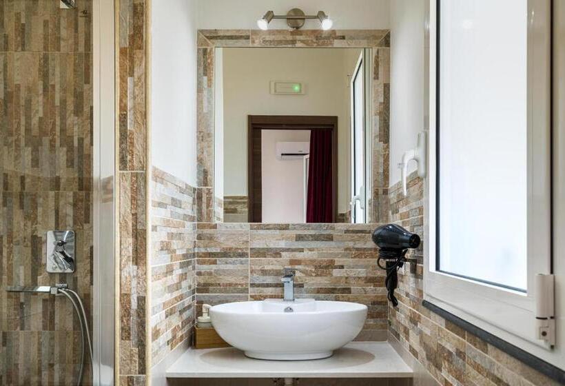 اتاق استاندارد سه نفره, Affittacamere Villa Antonio