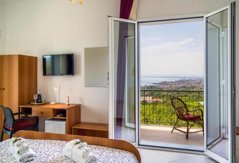 اتاق استاندارد چهار تخته, Affittacamere Villa Antonio