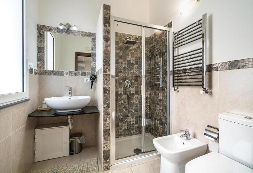 اتاق استاندارد سه نفره, Affittacamere Villa Antonio