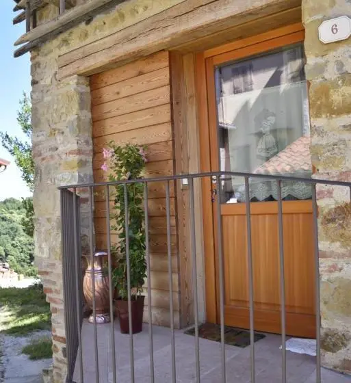 Perhesviitti, Agriturismo Antico Borgo