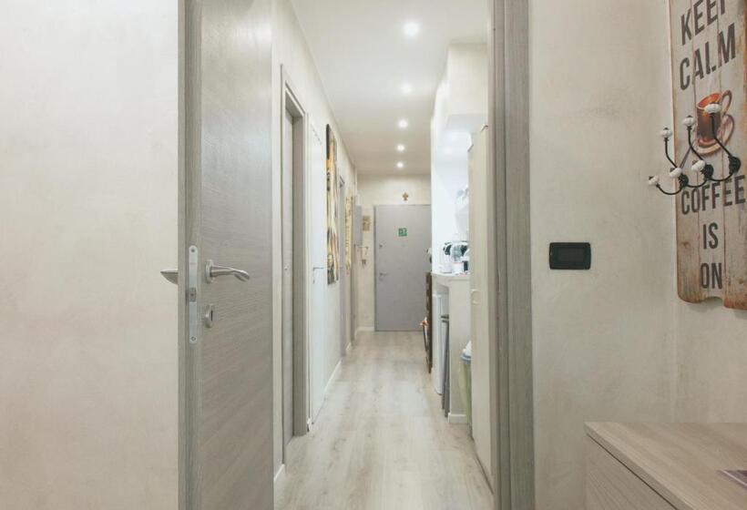 Standard room with outdoor bath, L Antenna