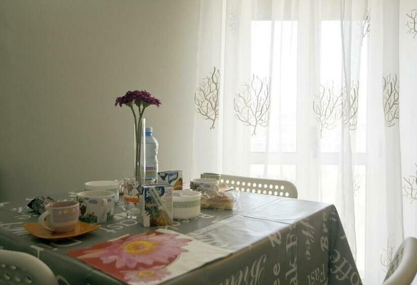 ファミリールーム, L Attico