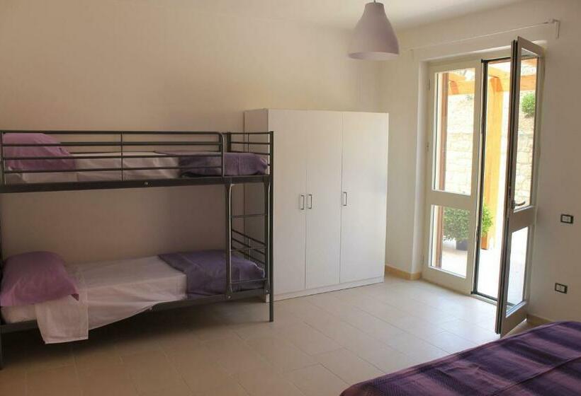 דירת חדר, Cilento Holiday Village