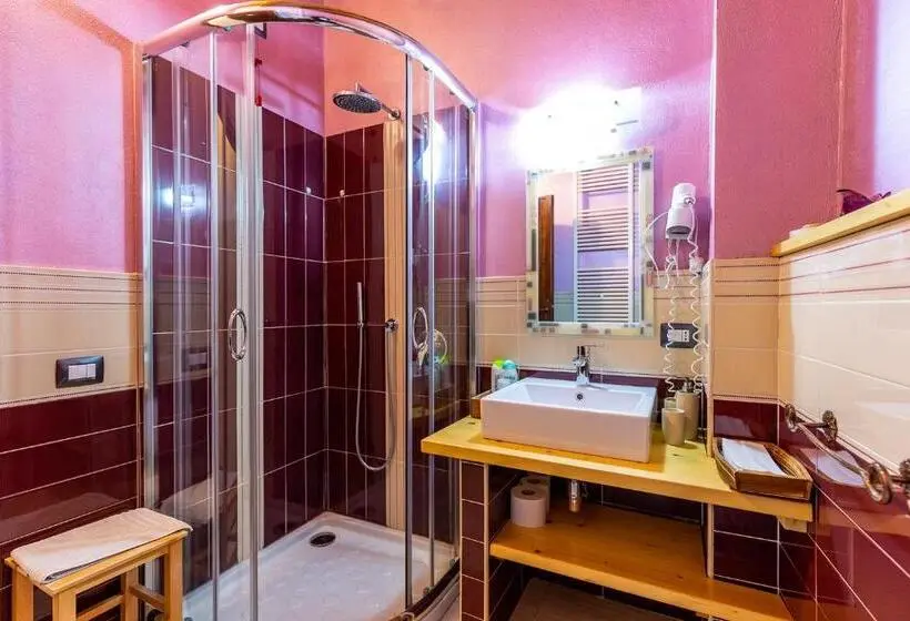 Standard room with outdoor bath, Affittacamere Is Coronas