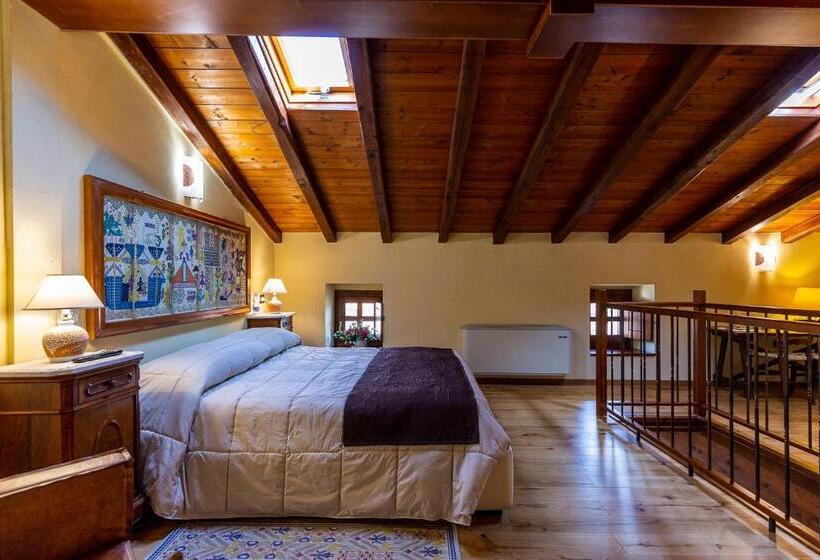 Номер Стандарт Трехместный, Affittacamere Is Coronas