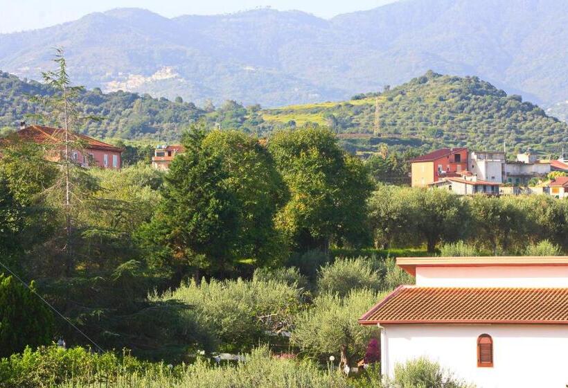 חדר קומפורט לשלושה, Agriturismo Aiolia   Panorama Eolie