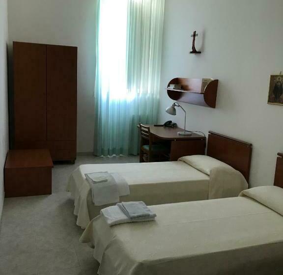 اتاق استاندارد, Centro Di Spiritualità Madonna Della Nova