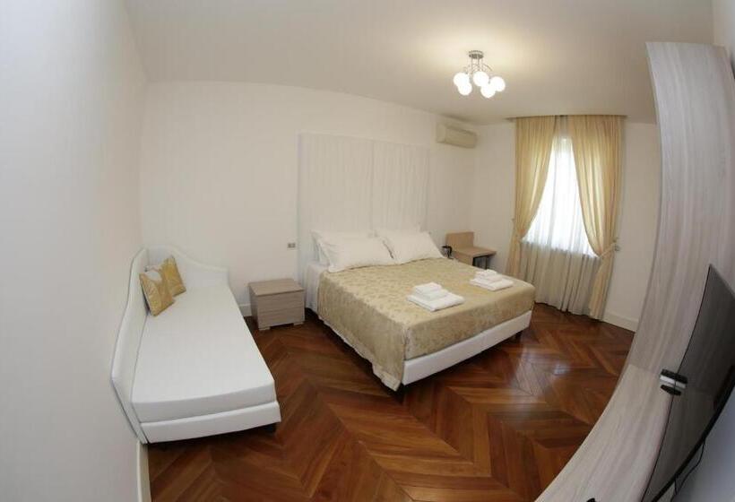 Family Suite, Champagne Rooms