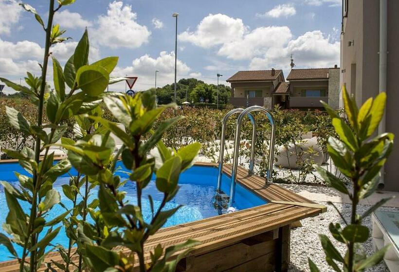 חדר סטנדרט עם מרפסת, Home Suites Home