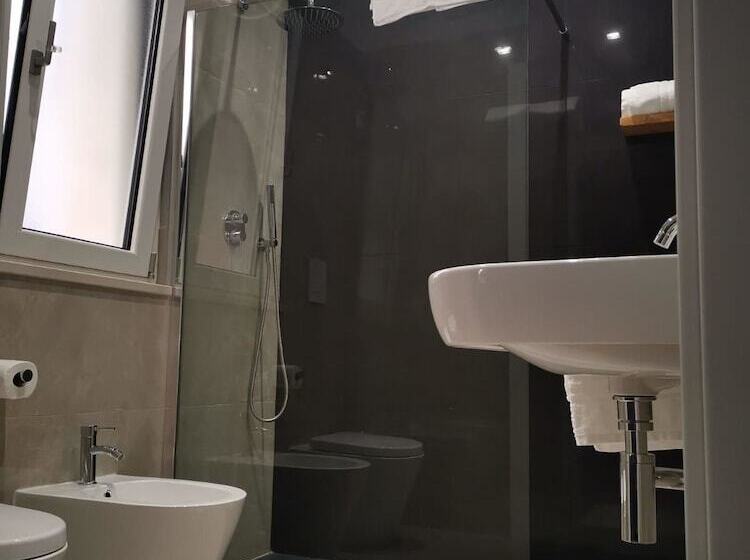 Номер Стандарт с Балконом, Margherita Boutiques