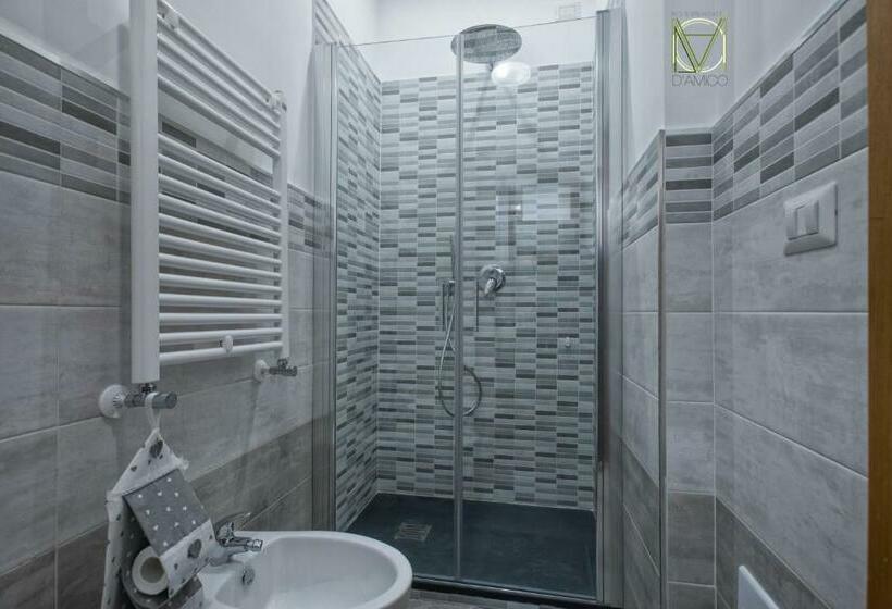 חדר סטנדרט לשלושה, B&b D Amico