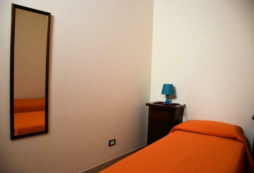 חדר דלוקס, B&b Il Saracen