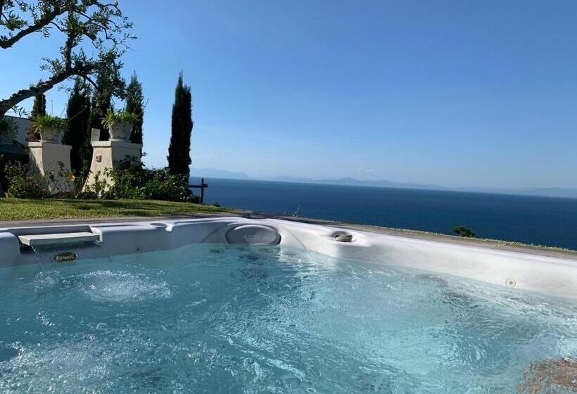 Апартаменты Deluxe 3 Спальни Вид на Море, Agapanto Luxury Accommodation