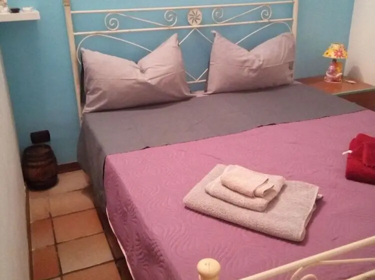 ベーシックルーム, B&b Villa Mirella