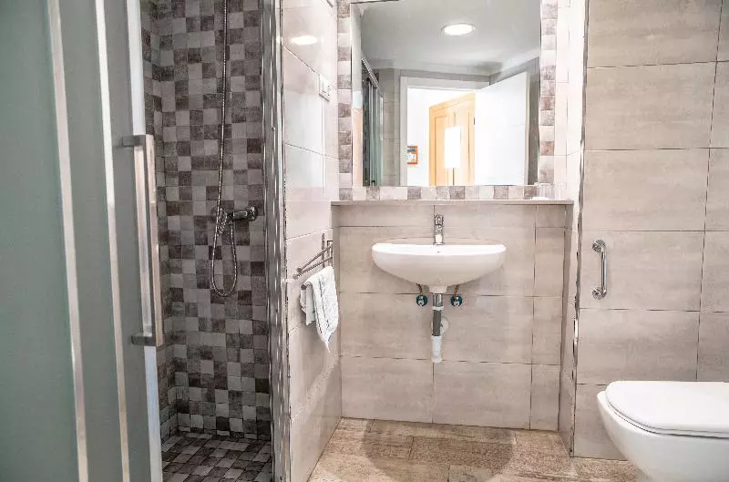 استودیوی استاندارد با چشم‌انداز دریا, Apartamentos Palm Beach Carihuela