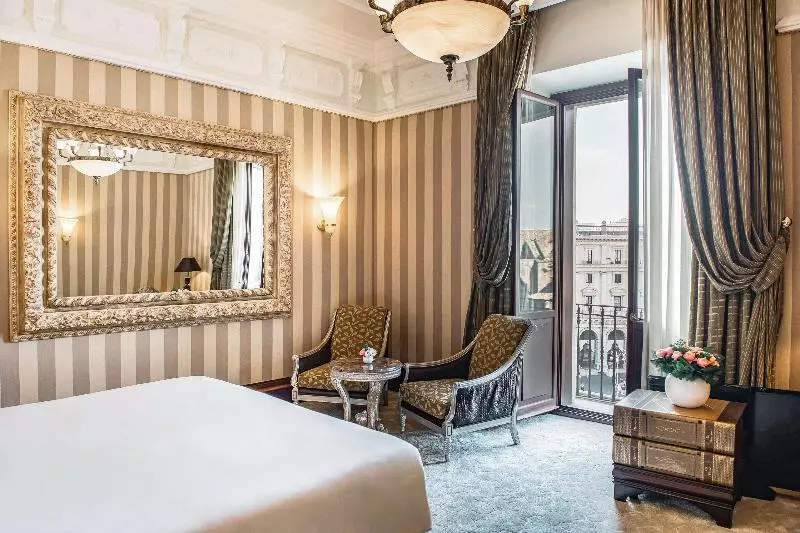 Suite Junior con Vista, Anantara Palazzo Naiadi Rome Hotel   A Leading Hotel Of The World