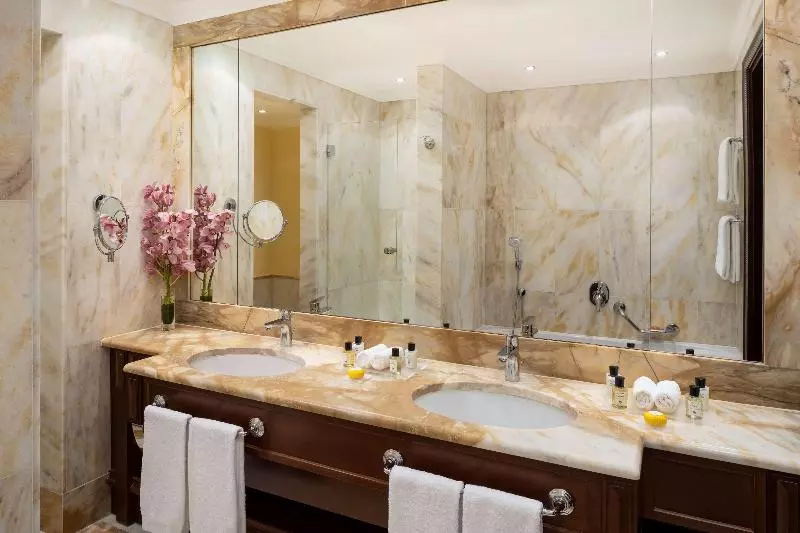 Suite Junior con Vista, Anantara Palazzo Naiadi Rome Hotel   A Leading Hotel Of The World