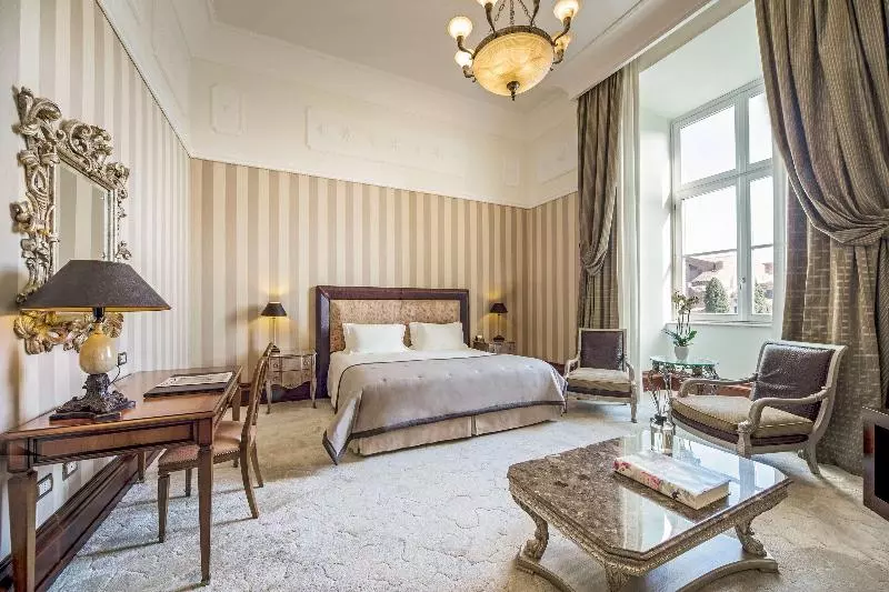 Suite Junior, Anantara Palazzo Naiadi Rome Hotel   A Leading Hotel Of The World