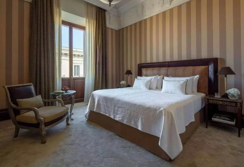 Camera Premium Vista Città, Anantara Palazzo Naiadi Rome Hotel   A Leading Hotel Of The World