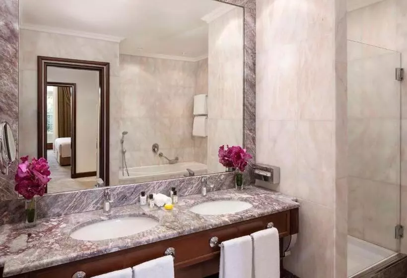 Suite Junior con Vista, Anantara Palazzo Naiadi Rome Hotel   A Leading Hotel Of The World