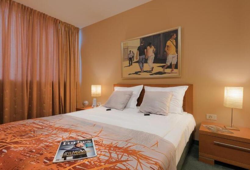 Pokój Ekonomiczny, Arka