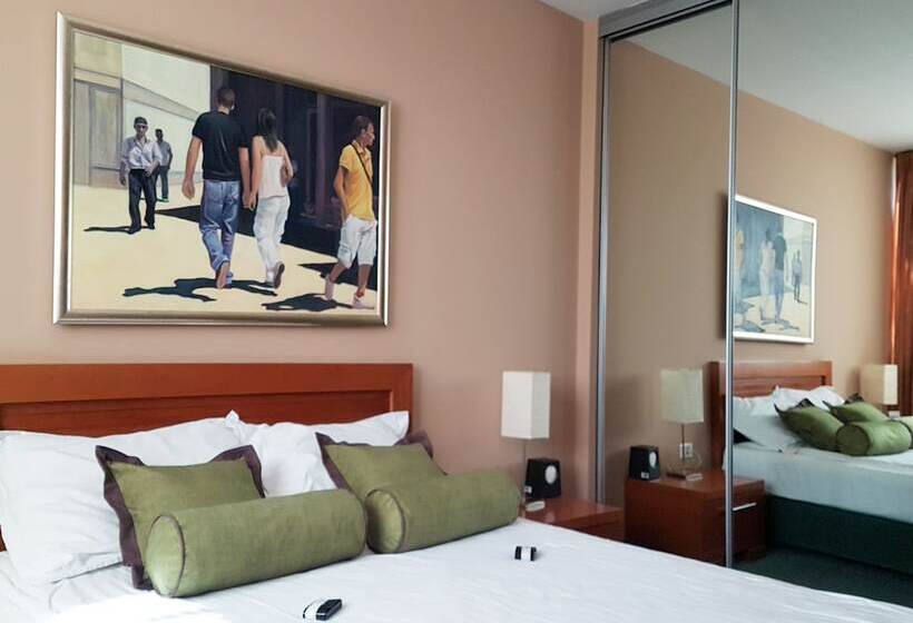 Pokój Ekonomiczny, Arka