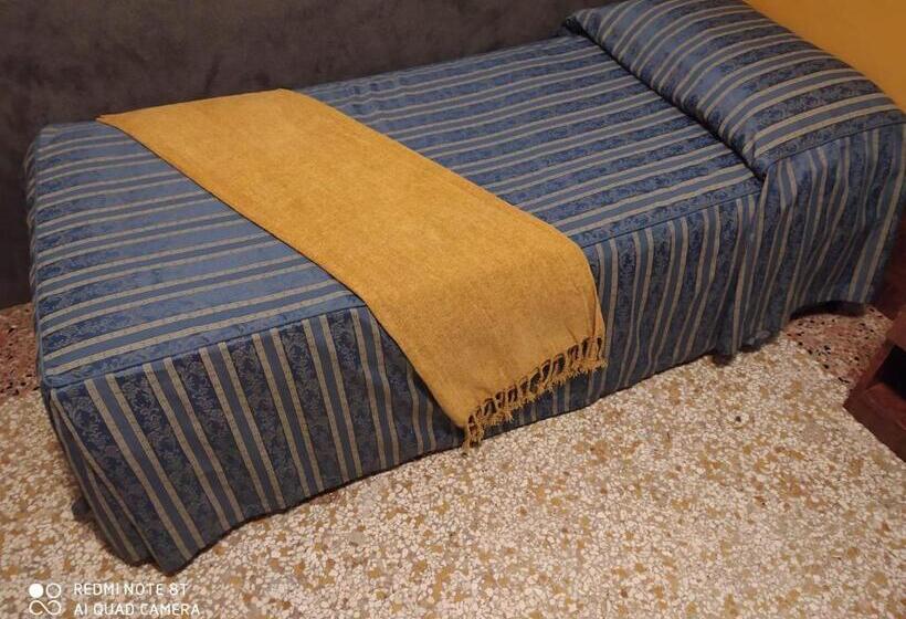 اتاق استاندارد یک نفره, Atlantide