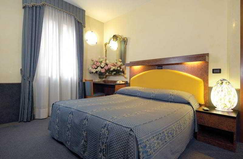 اتاق استاندارد, Atlantide