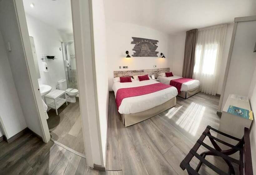 חדר משפחתי, Bella Dolores