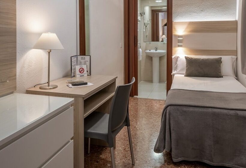 غرفة قياسية فردية, Catalunya Express