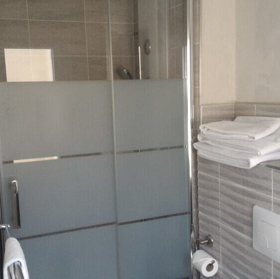 スタンダードルーム, Chambres D Hôtes & Spa Les Perce Neige