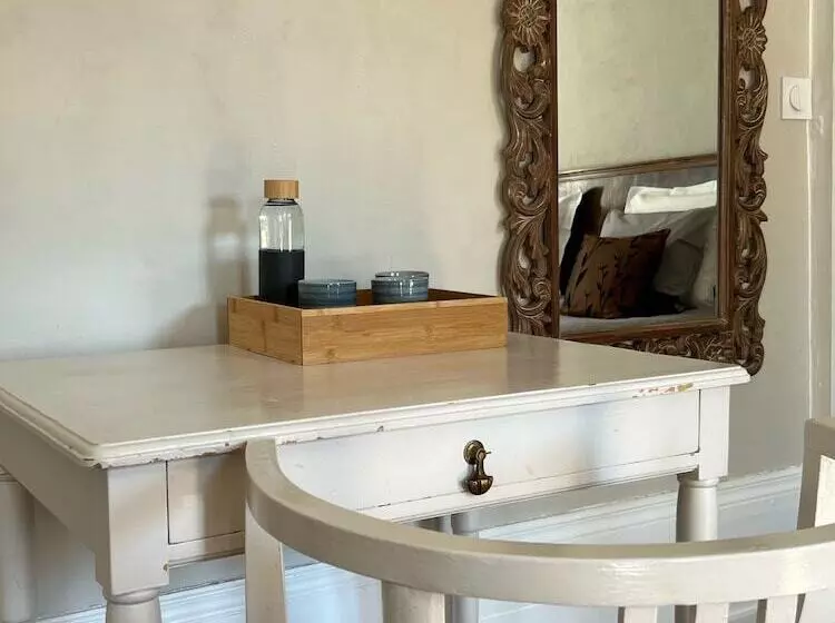 Standard Kolmen Hengen Huone, Chambres D Hôtes & Spa Les Perce Neige
