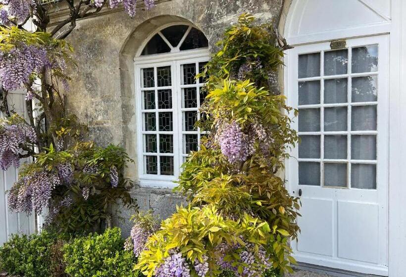 ガーデンビュースタンダードルーム, Chambres D Hôtes & Spa Les Perce Neige