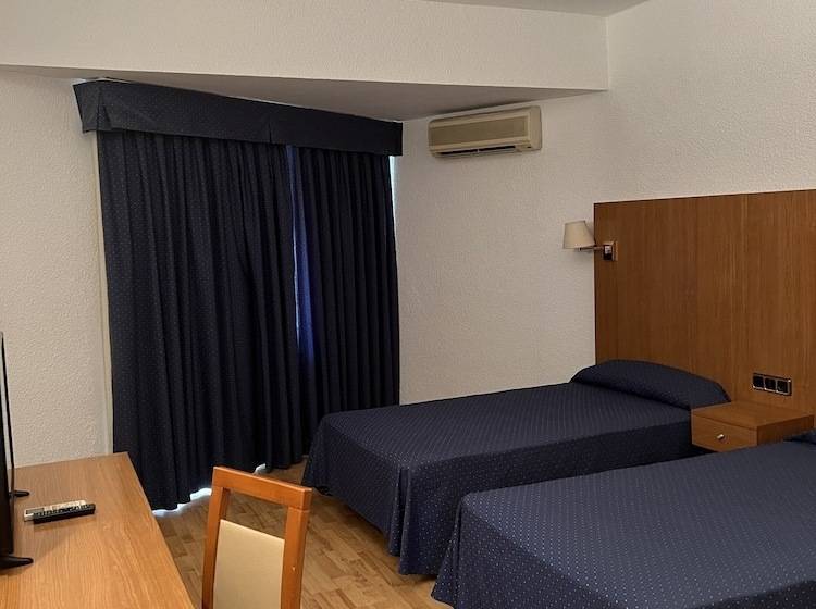 Номер Basic, El Cisne