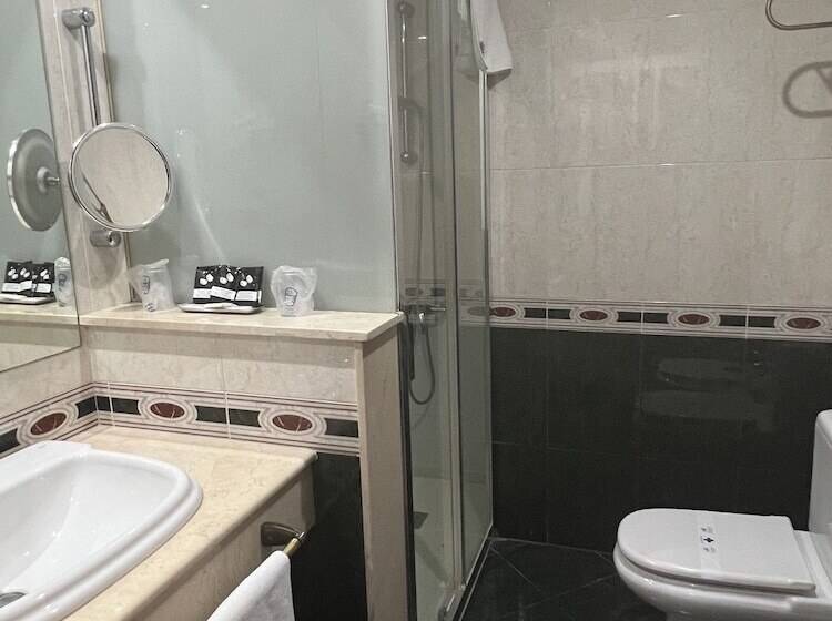 Номер Стандарт, El Cisne