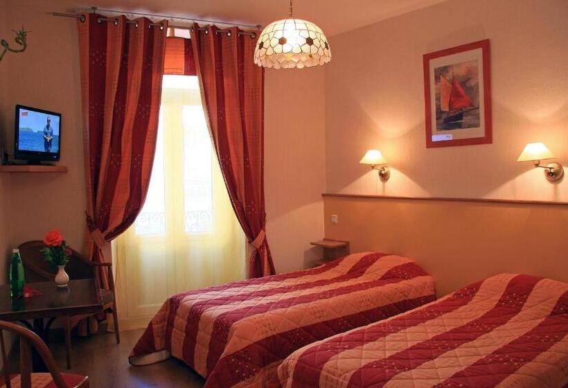 스탠다드 룸, Logis Hôtel Restaurant Grand Hôtel De Lyon